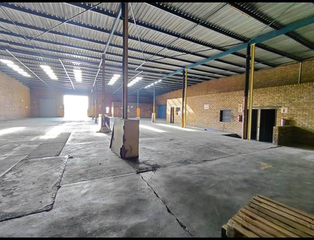 959M² WAREHOUSE TO LET IN POMONA